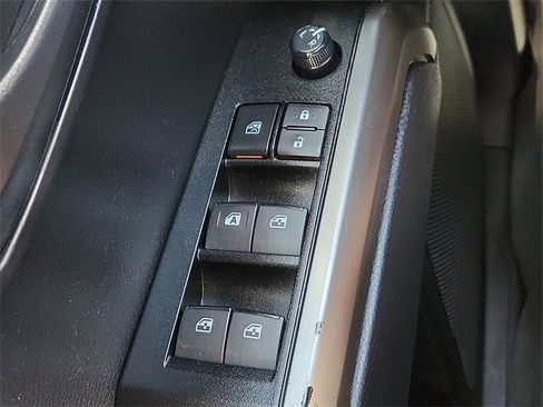 Used 2021 Toyota Tacoma SR5 image 21