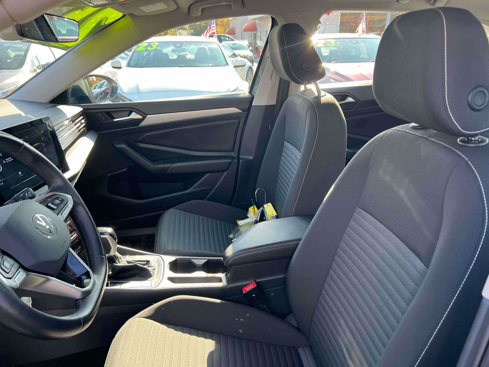 Used 2025 Volkswagen Jetta S FWD image 25