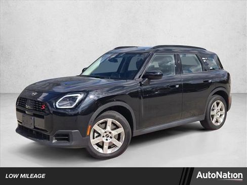 Certified 2025 MINI Cooper Countryman S image 1