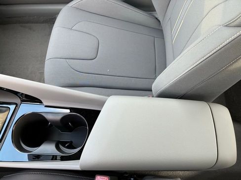 New 2026 Hyundai Elantra Blue image 33