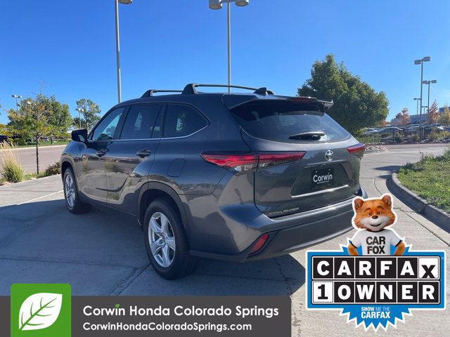 Used 2023 Toyota Highlander LE FWD image 7