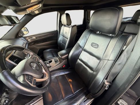 Used 2015 Jeep Grand Cherokee Overland image 11