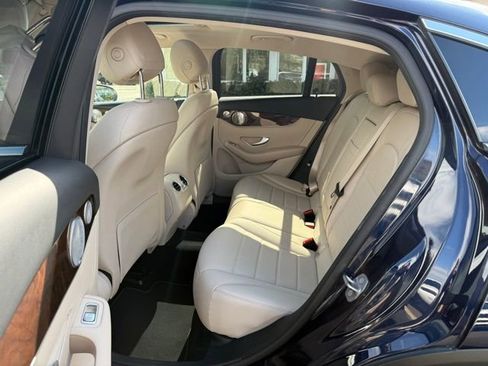 Used 2017 Mercedes-Benz GLC 300 4MATIC Coupe image 29