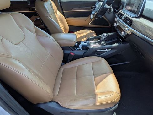 Used 2022 Kia Telluride SX w/ Towing Package image 20