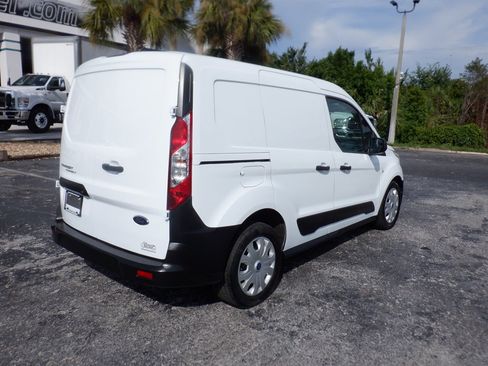 Used 2022 Ford Transit Connect XL FWD image 7