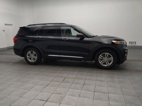 Used 2021 Ford Explorer XLT w/ Equipment Group 202A RWD image 11