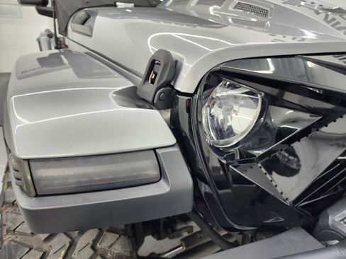 Used 2021 Jeep Wrangler Unlimited Rubicon image 18