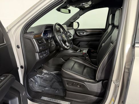 Used 2023 Chevrolet Tahoe Premier w/ Max Trailering Package AWD/4WD image 18