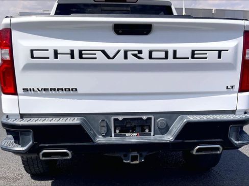 Used 2020 Chevrolet Silverado 1500 LT Trail Boss AWD/4WD image 31