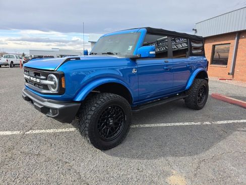 Used 2021 Ford Bronco Outer Banks image 2
