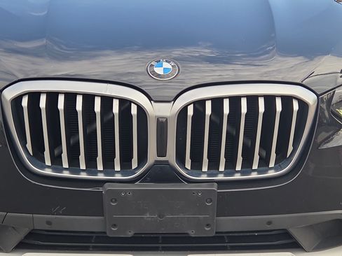 Used 2022 BMW X3 xDrive30i w/ Premium Package 2 AWD/4WD image 9