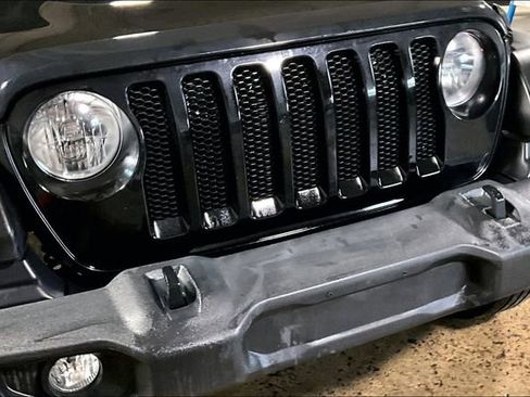 Used 2020 Jeep Wrangler Unlimited Sport S AWD/4WD image 30