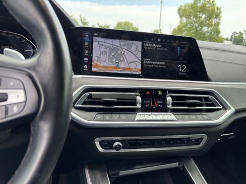 Used 2021 BMW X5 xDrive45e w/ Premium Package 3 AWD/4WD image 30