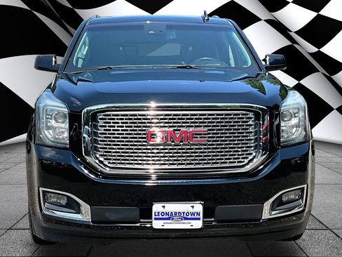 Used 2017 GMC Yukon XL Denali w/ Open Road Package AWD/4WD image 3