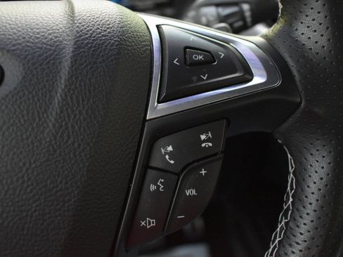 Used 2022 Ford Edge ST AWD/4WD image 21