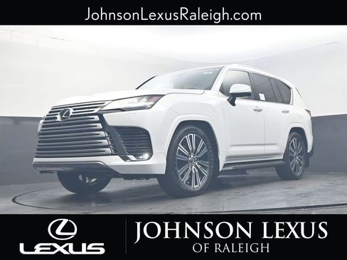 New 2026 Lexus LX 700h Luxury image 17