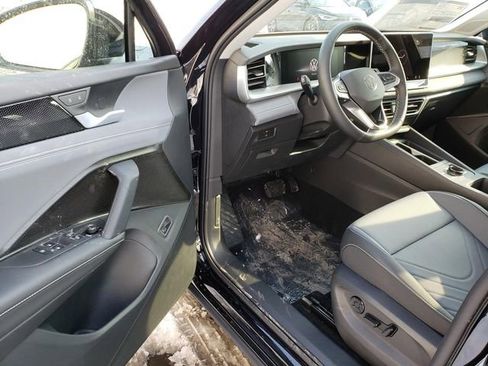 New 2026 Volkswagen Tiguan SE AWD/4WD image 6