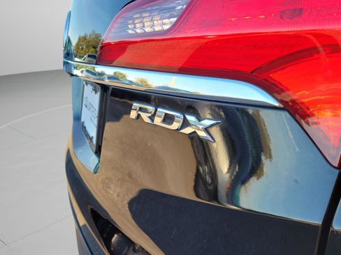 Used 2015 Acura RDX FWD image 9