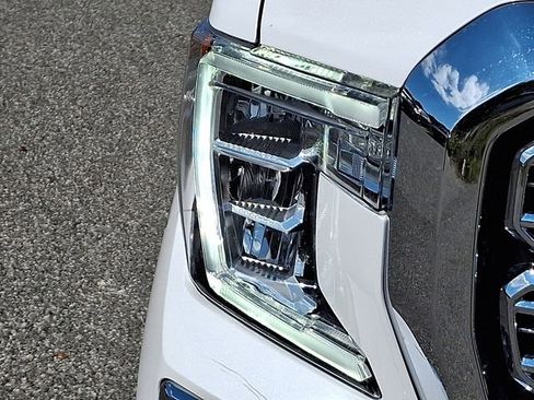 Used 2021 GMC Sierra 1500 Denali w/ Driver Alert Package II image 9