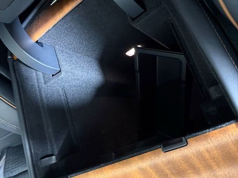 Used 2025 Lincoln Navigator Black Label image 33