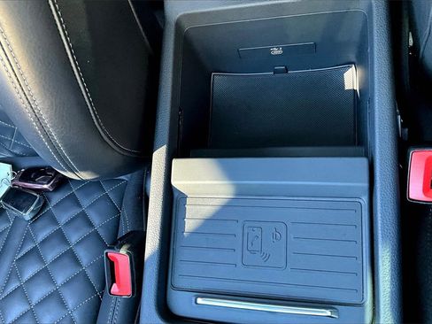 Used 2024 Audi SQ5 Prestige image 16