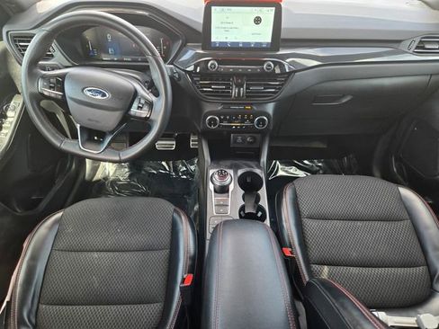 Certified 2023 Ford Escape ST-Line image 9