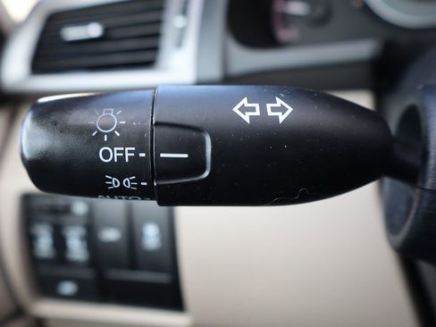 Used 2015 Honda Odyssey EX-L image 32