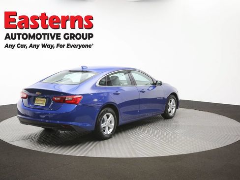 Used 2023 Chevrolet Malibu LT FWD image 40