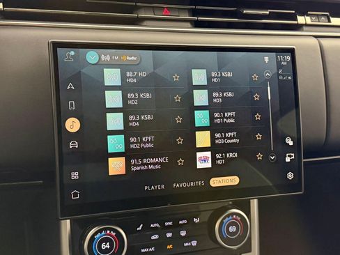 Certified 2023 Land Rover Range Rover Autobiography image 26