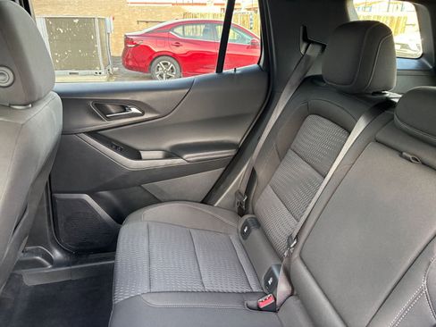 Used 2025 Chevrolet Equinox LT image 39