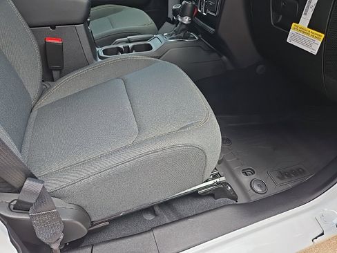 New 2025 Jeep Gladiator Sport image 64