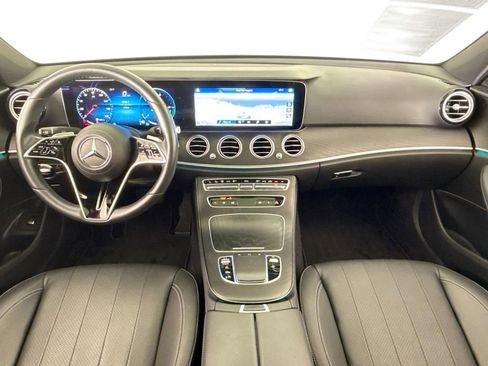 Used 2022 Mercedes-Benz E 350 Sedan image 9