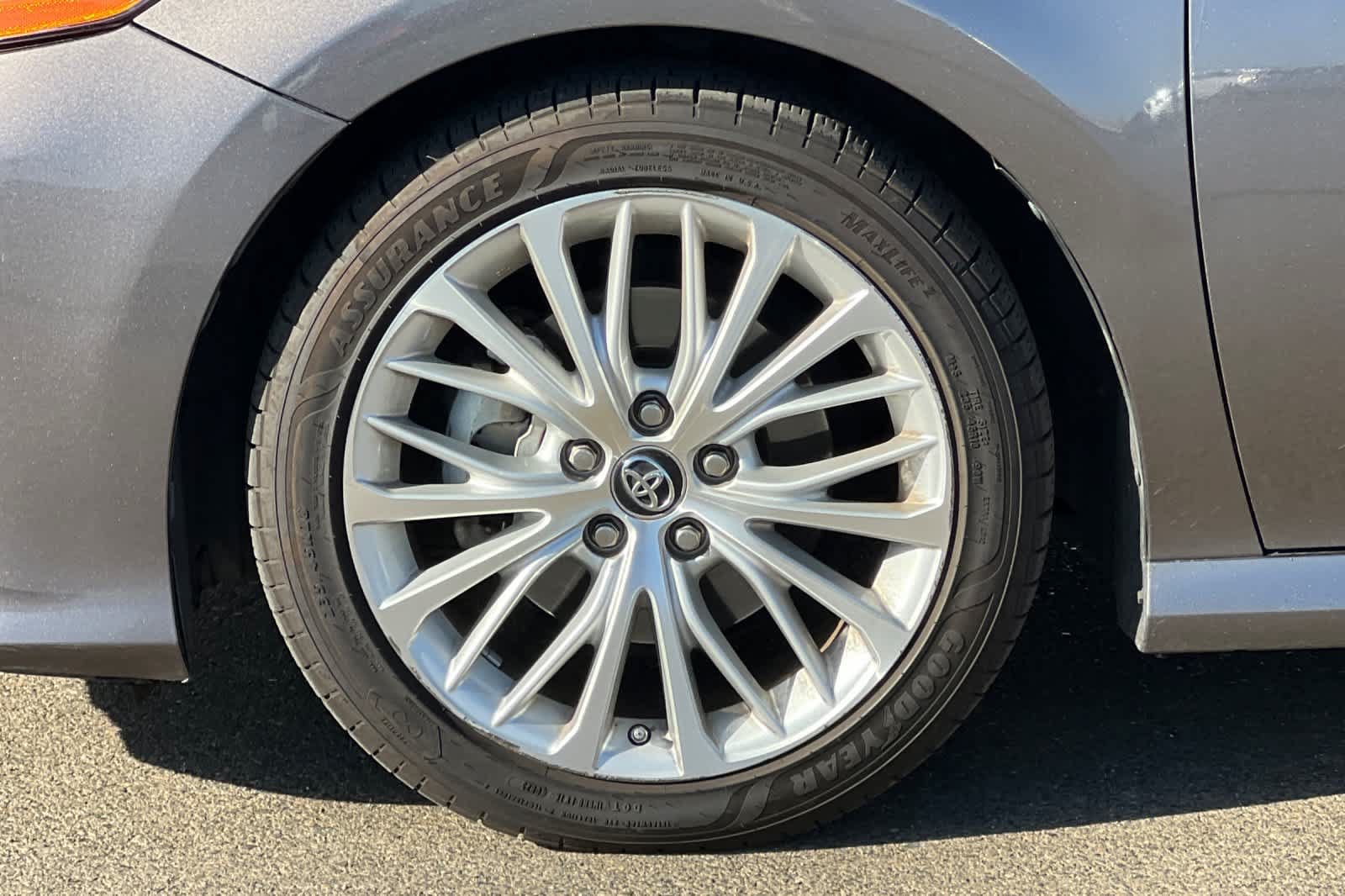 Used 2018 Toyota Camry XLE w/ Audio Package FWD image 13
