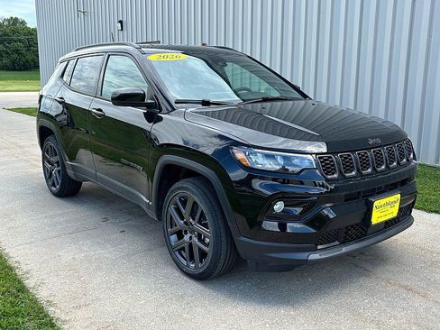 New 2026 Jeep Compass Limited AWD/4WD image 1
