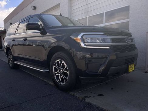 Used 2023 Ford Expedition Max XLT AWD/4WD image 10