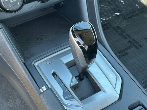 Used 2018 Subaru Crosstrek 2.0i Premium w/ Moonroof Package image 21