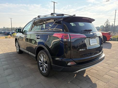 Used 2016 Toyota RAV4 Limited w/ Advanced Technology Package AWD/4WD image 5