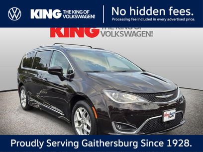 Used 2017 Chrysler Pacifica Touring-L Plus w/ Advanced Safetytec Group
