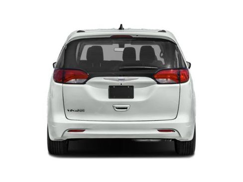Used 2020 Chrysler Voyager Lxi FWD image 8