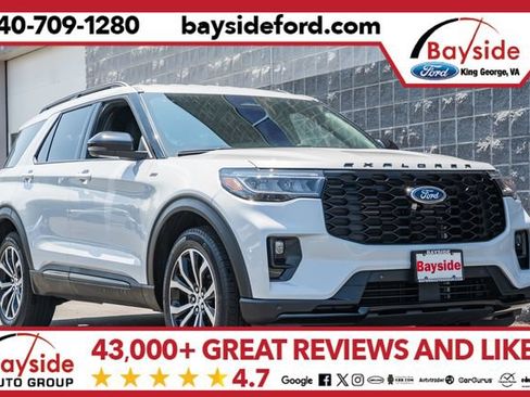 Used 2026 Ford Explorer ST-Line AWD/4WD image 1