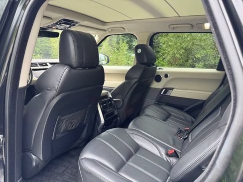Used 2017 Land Rover Range Rover Sport HSE AWD/4WD image 12