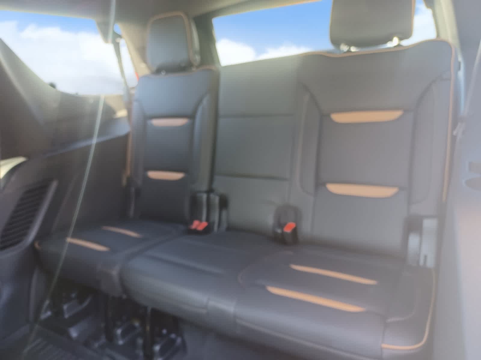 Used 2021 GMC Yukon AT4 w/ AT4 Premium Package AWD/4WD image 26