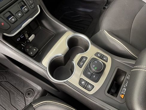 Used 2020 GMC Terrain Denali w/ Denali Premium Package image 22