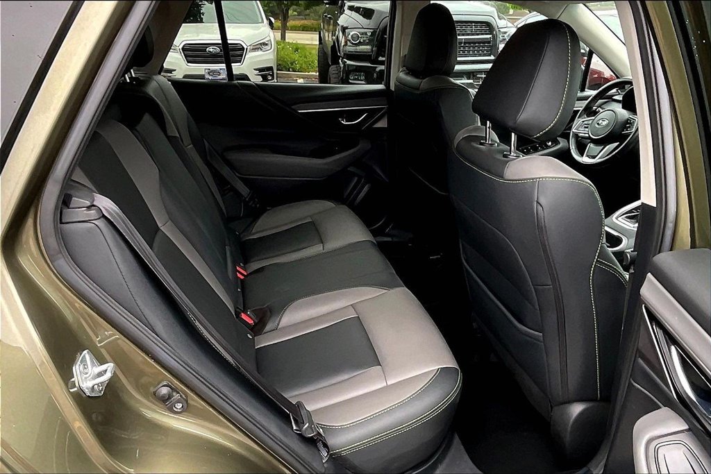 Used 2022 Subaru Outback Onyx Edition XT AWD/4WD image 32