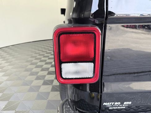 New 2026 Jeep Gladiator Sport image 19