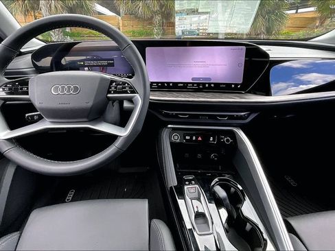 New 2026 Audi Q5 Premium Plus AWD/4WD image 3