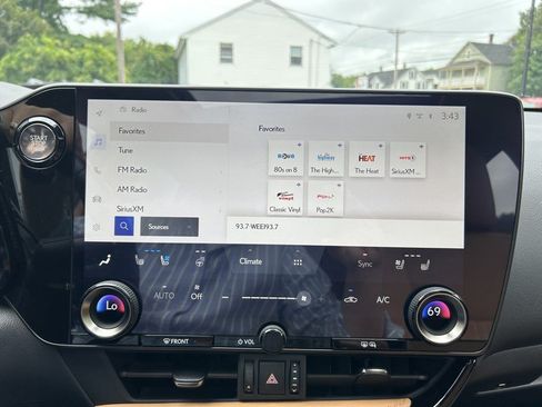 Used 2023 Lexus NX 350 AWD image 27