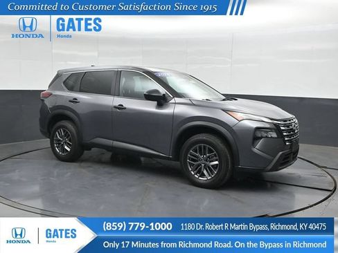 Used 2024 Nissan Rogue S AWD/4WD image 1