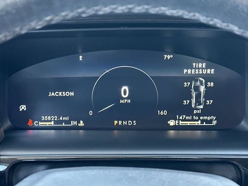 Certified 2022 Lincoln Nautilus FWD w/ Premium Package image 24