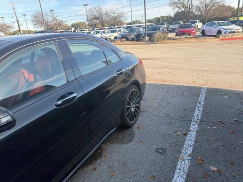 Used 2018 Mercedes-Benz C 300 Sedan image 35